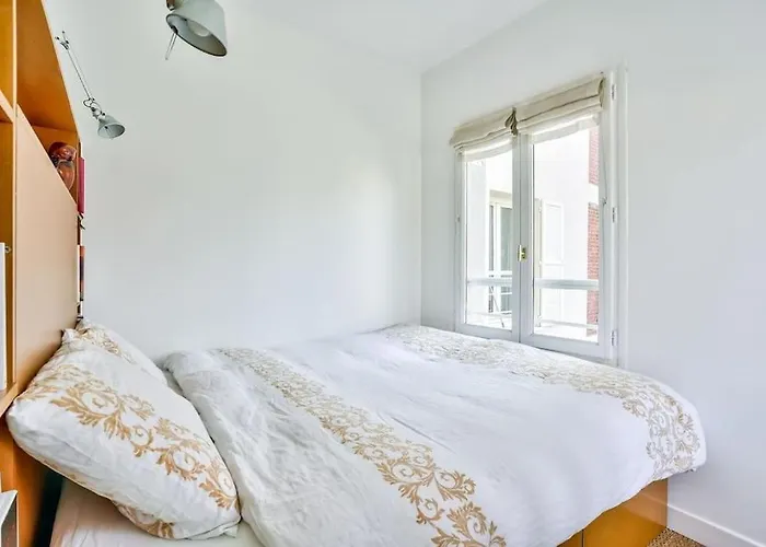 Montmartre, Patio! Sacré-coeur! Stylish Duplex! Appartement