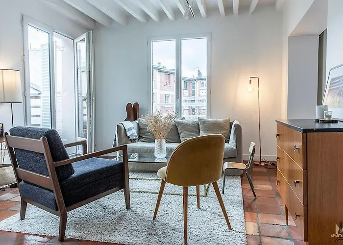 Appartement Montmartre, Patio! Sacré-coeur! Stylish Duplex! *